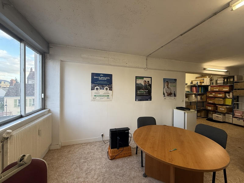 Appartement - 99 m² - 4 pièces