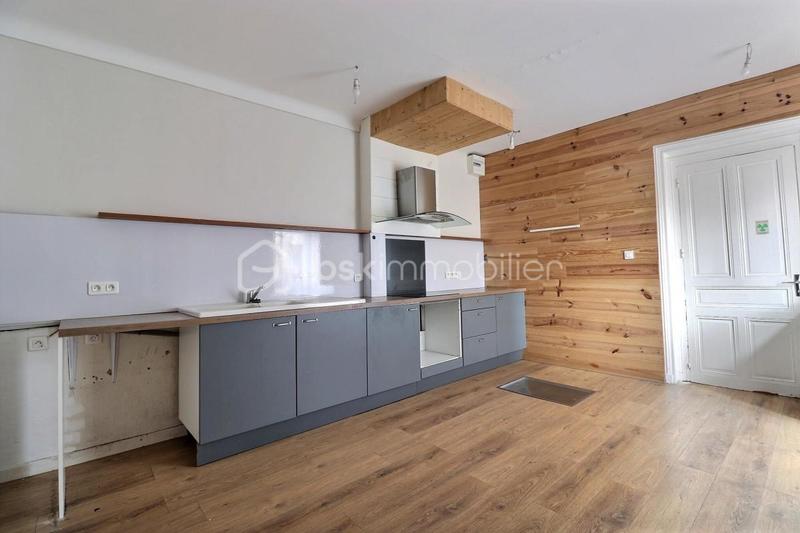 Maison de ville - 196 m² - 9 pièces