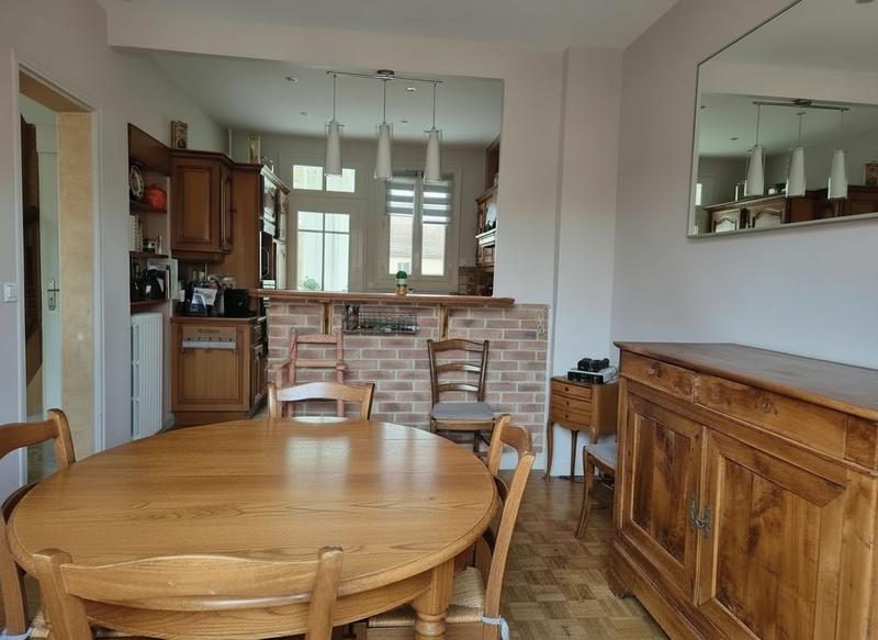 Maison - 96 m² - 5 pièces