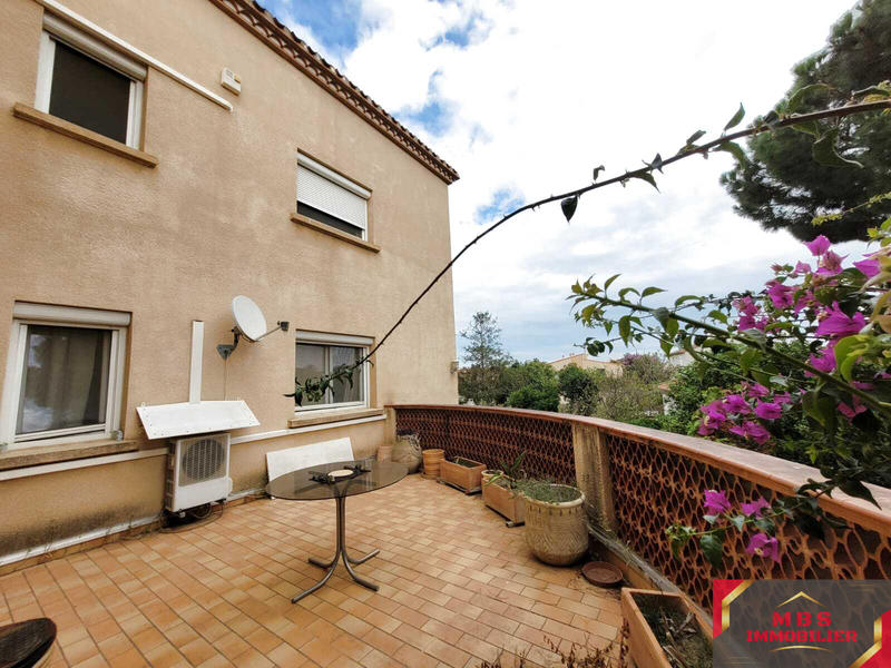 Maison - 281 m² - 7 pièces