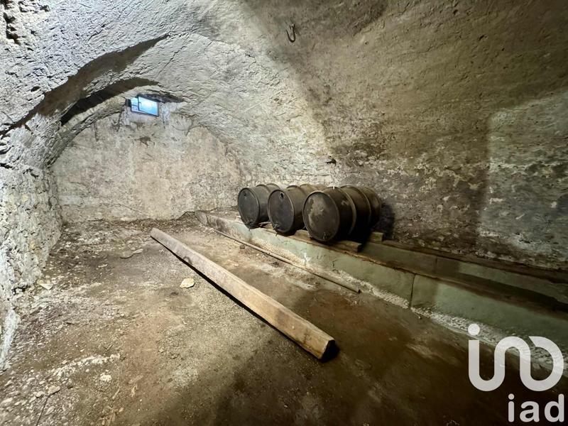 Maison - 257 m² - 9 pièces