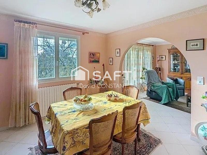 Maison - 171 m² - 6 pièces