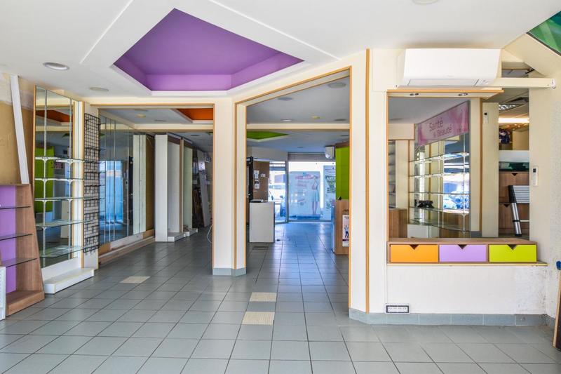 Local commercial - 120 m²