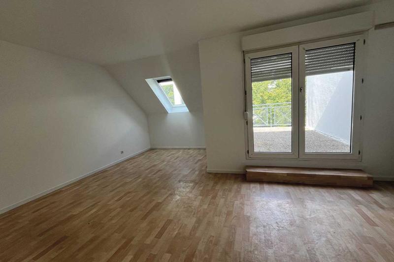 Appartement - 80 m² - 4 pièces