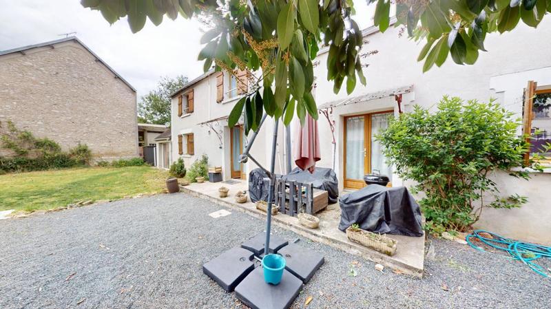 Maison - 125 m² - 6 pièces