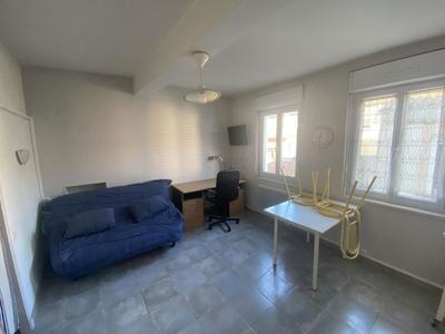 Studio - 21 m² - 1 pièce