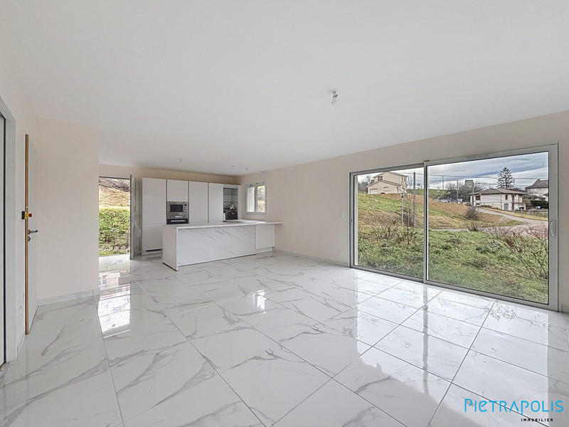 Villa - 102 m² - 5 pièces