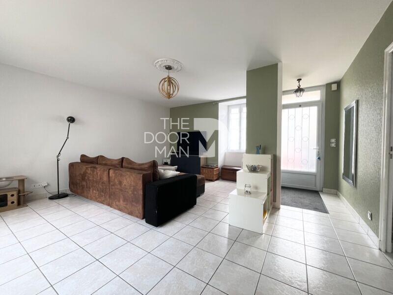 Maison de ville - 107 m² - 6 pièces