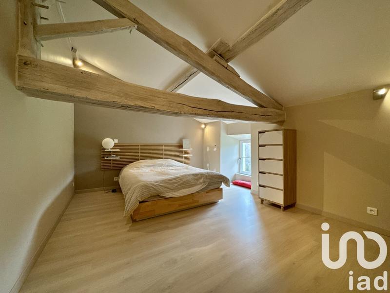 Maison - 255 m² - 5 pièces