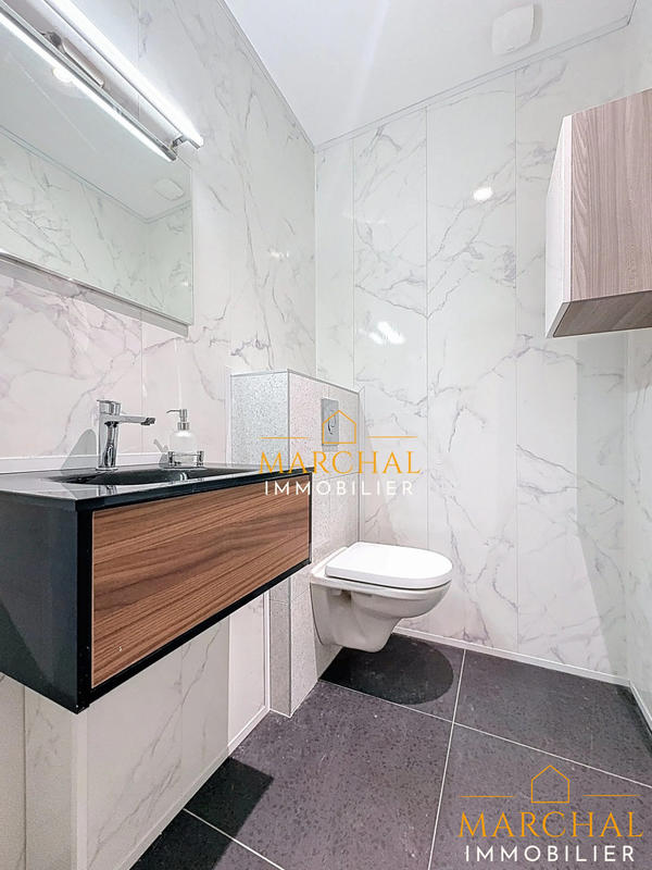 Appartement - 128 m² - 5 pièces