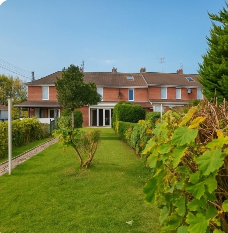 Maison - 80 m² - 5 pièces