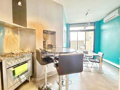 Appartement bourgeois - 146 m² - 4 pièces