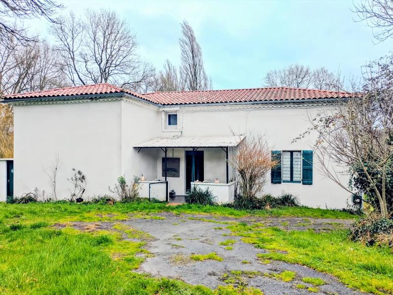 Maison - 167 m² - 6 pièces