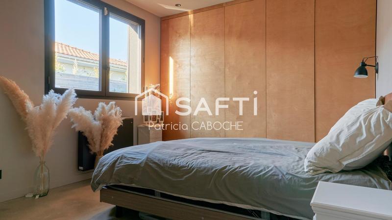 Maison - 160 m² - 5 pièces