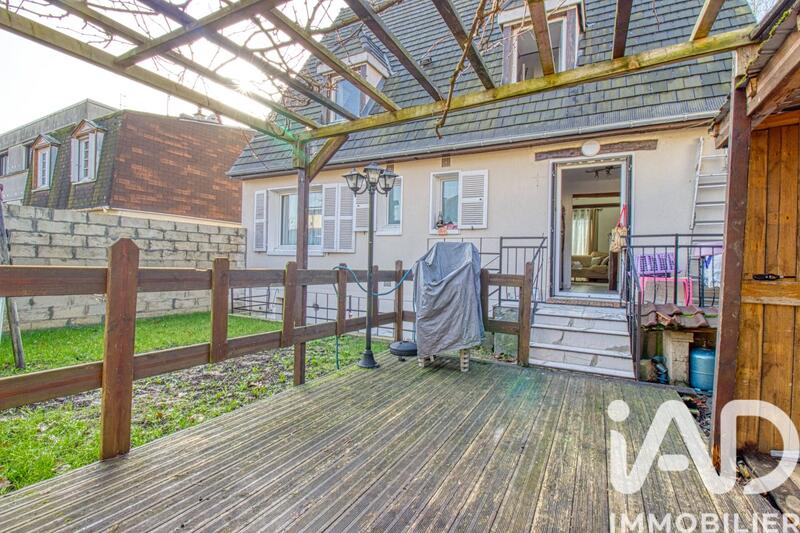 Maison - 108 m² - 6 pièces