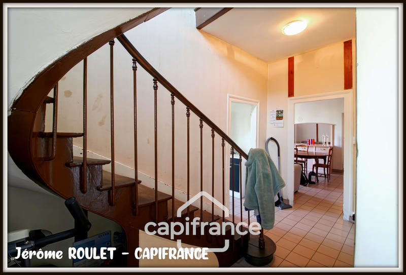 Maison - 167 m² - 7 pièces