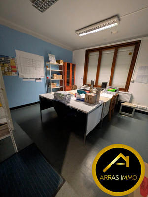 Bureau - 98 m²