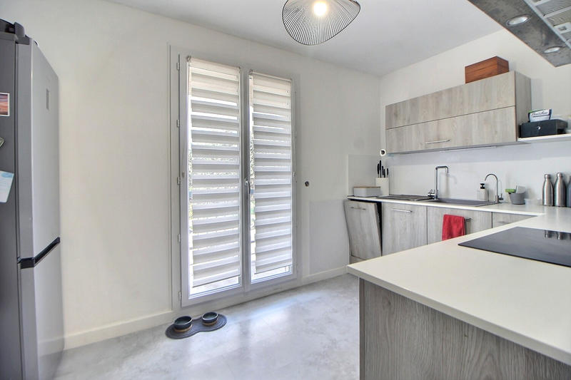 Appartement - 81 m² - 4 pièces