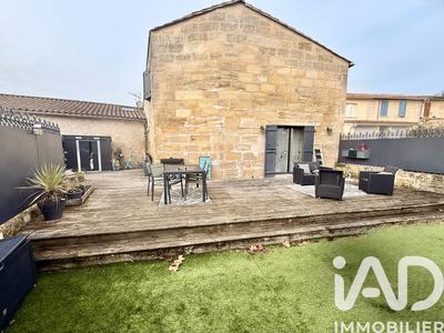 Maison - 90 m² - 4 pièces