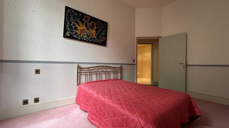 Appartement - 189 m² - 6 pièces