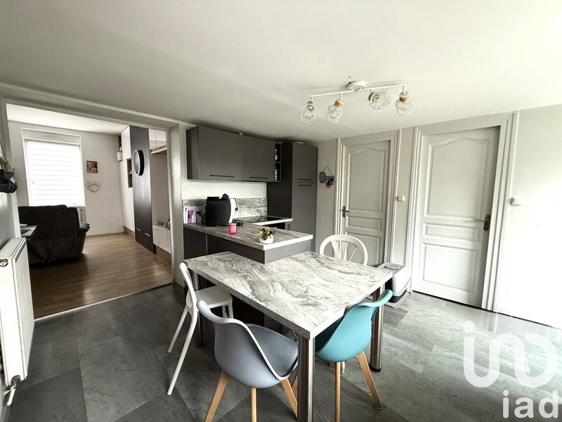 Maison - 98 m² - 5 pièces