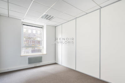 Bureau - 235 m² - 10 pièces