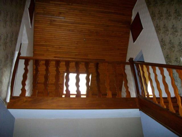 Pavillon - 300 m² - 1 pièce