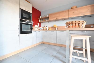 Maison - 151 m² - 6 pièces