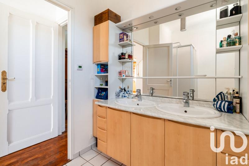 Maison - 170 m² - 8 pièces