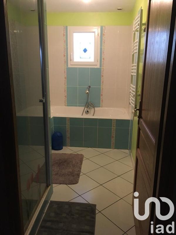 Maison - 205 m² - 8 pièces