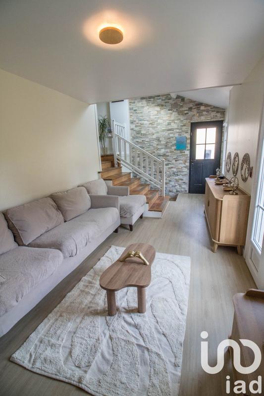 Maison - 131 m² - 6 pièces