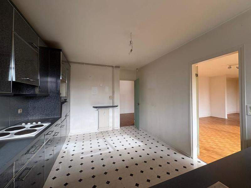 Appartement - 107 m² - 4 pièces