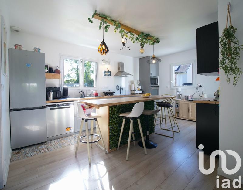 Maison - 166 m² - 7 pièces