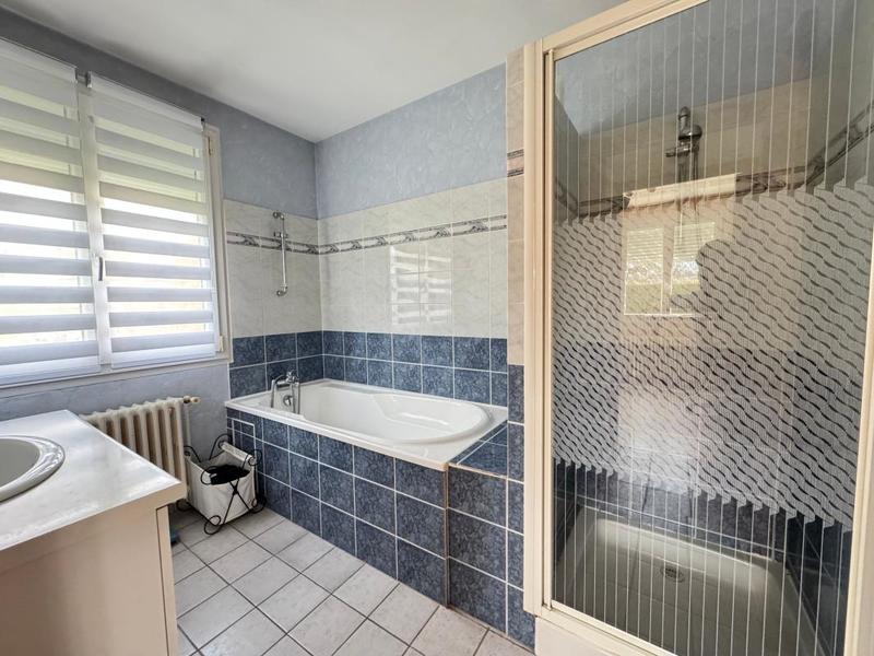 Maison - 97 m² - 4 pièces