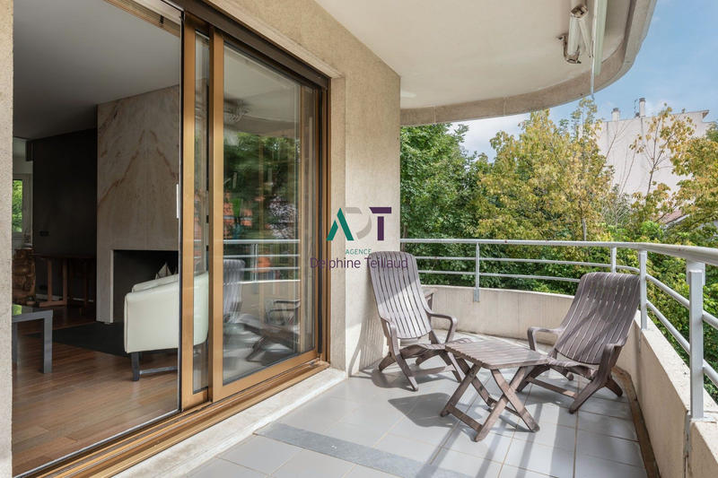 Appartement - 174 m² - 6 pièces