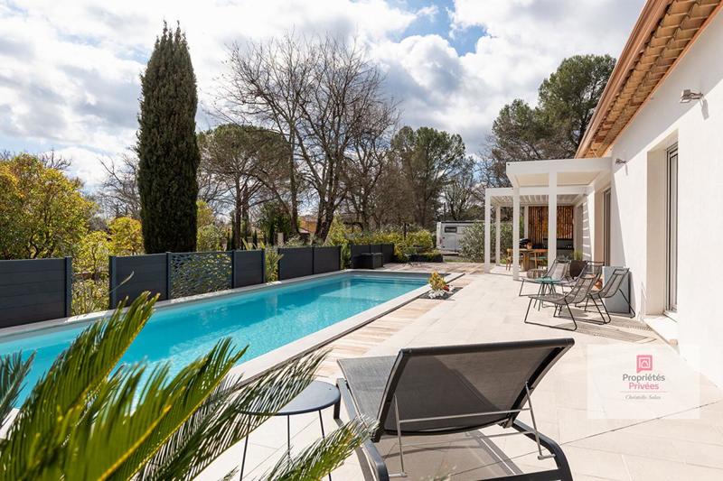 Maison - 125 m² - 4 pièces