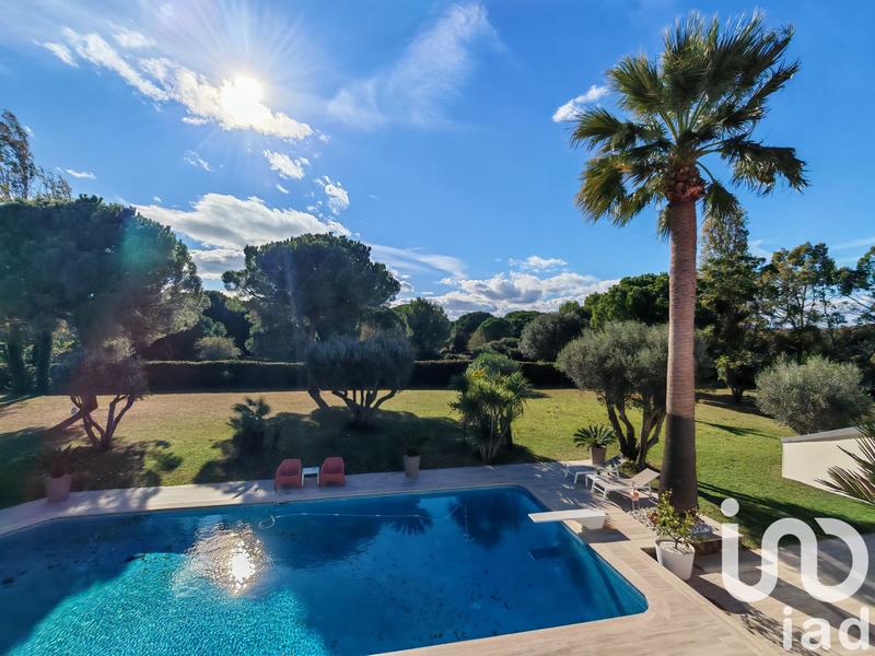 Maison - 350 m² - 7 pièces