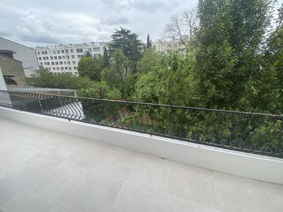 Appartement - 98 m² - 4 pièces