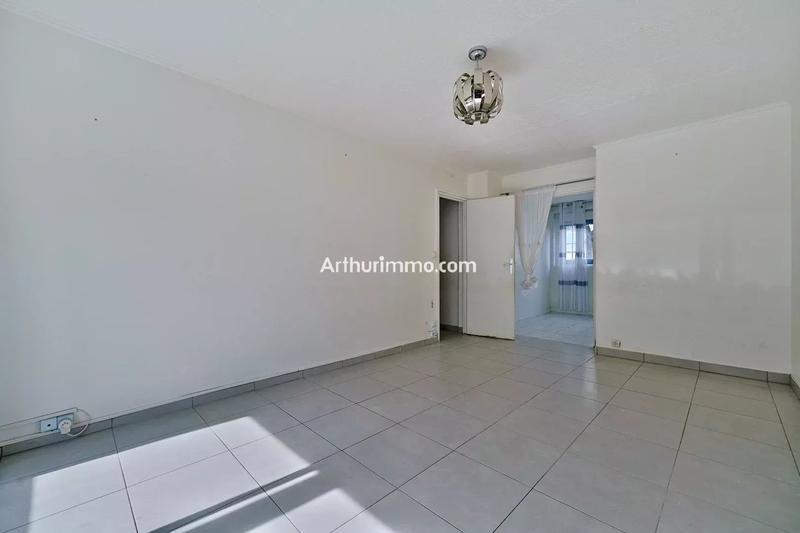 Appartement - 75 m² - 4 pièces