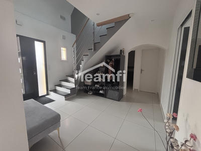 Maison contemporaine - 176 m² - 6 pièces