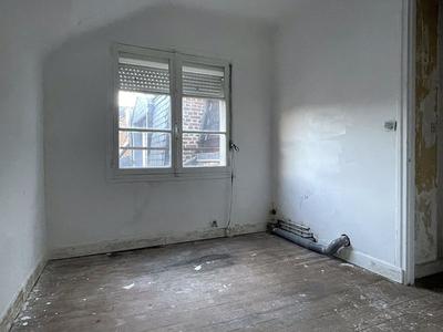 Immeuble - 68 m² - 4 pièces