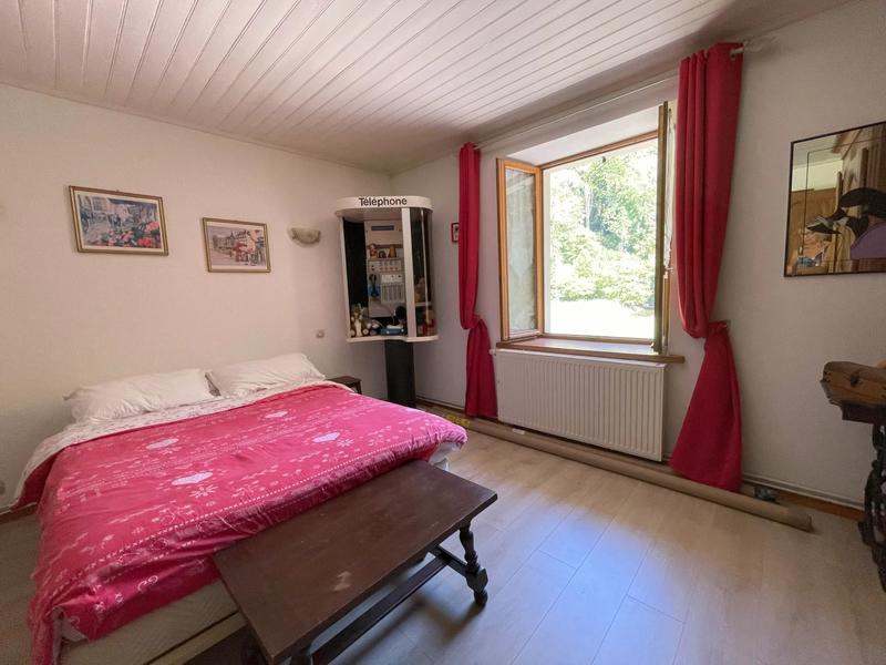 Immeuble mixte - 518 m² - 16 pièces