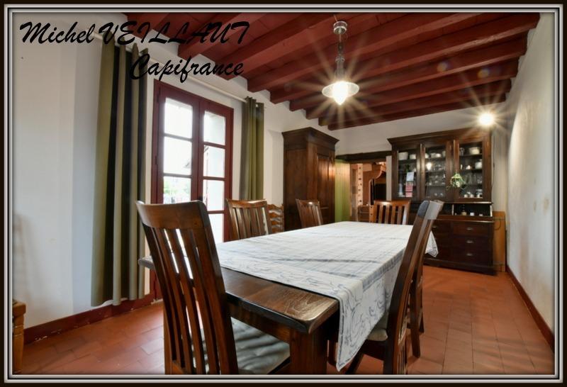 Propriété - 160 m² - 7 pièces