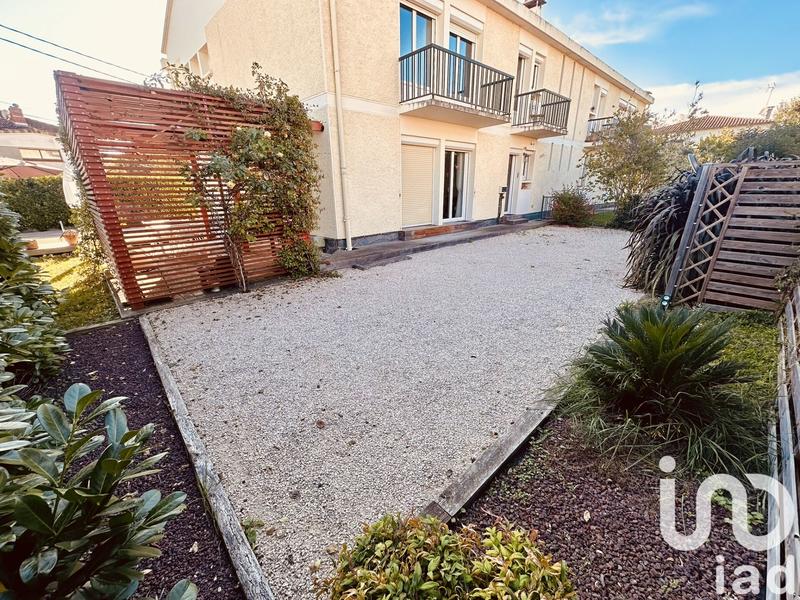 Appartement - 100 m² - 3 pièces