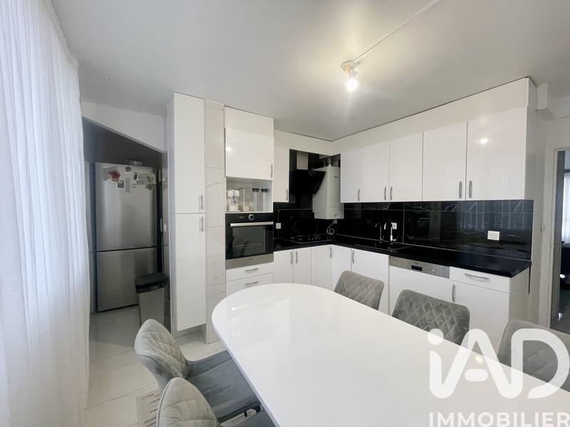 Appartement - 76 m² - 4 pièces