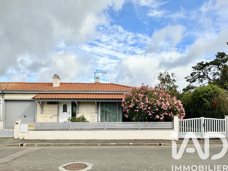 Maison - 88 m² - 4 pièces