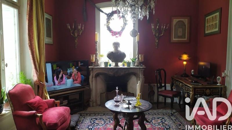 Maison - 600 m² - 14 pièces