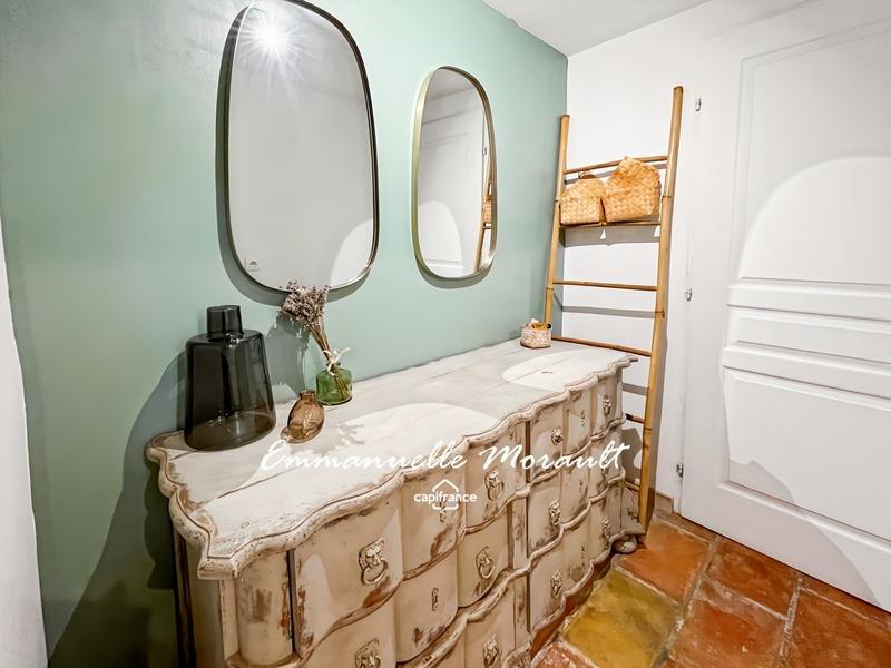 Maison - 184 m² - 7 pièces