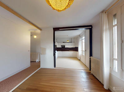 Maison - 77 m² - 4 pièces
