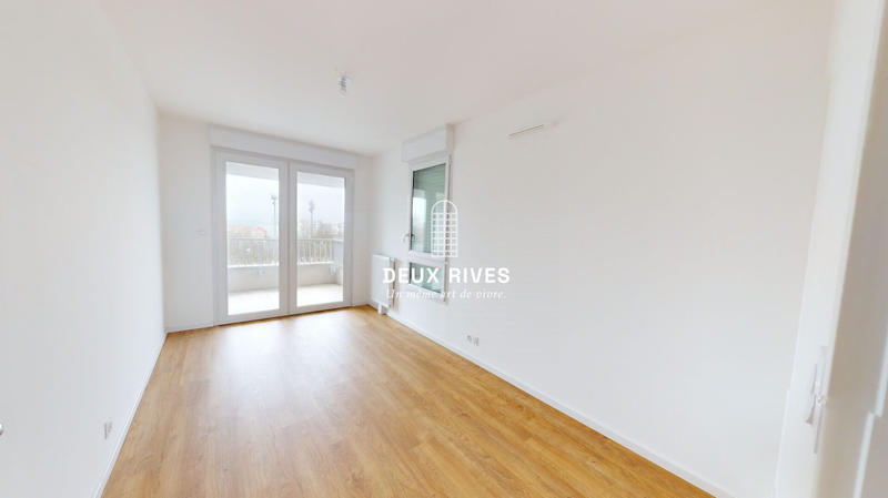 Appartement - 82 m² - 4 pièces